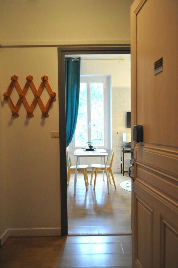 Charme et tranquillité, dans résidence avec piscine, L’APARTÉ - SEJOURAIX Aix-les-Bains Extérieur photo