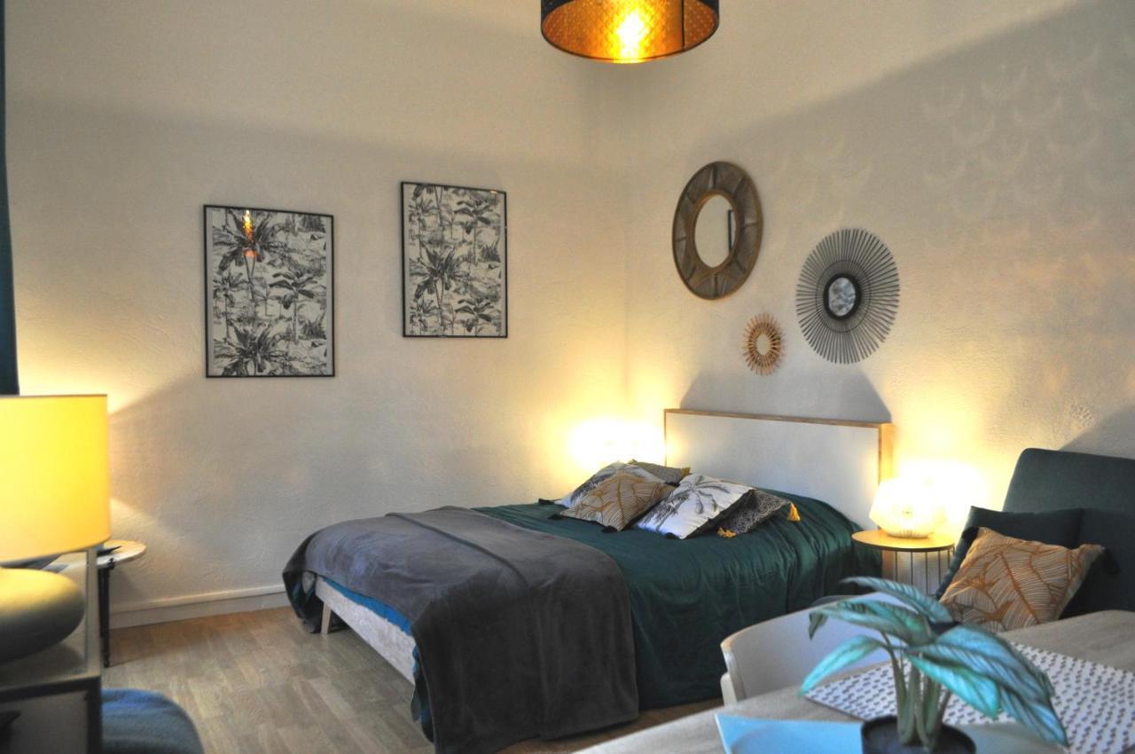 Charme et tranquillité, dans résidence avec piscine, L’APARTÉ - SEJOURAIX Aix-les-Bains Extérieur photo
